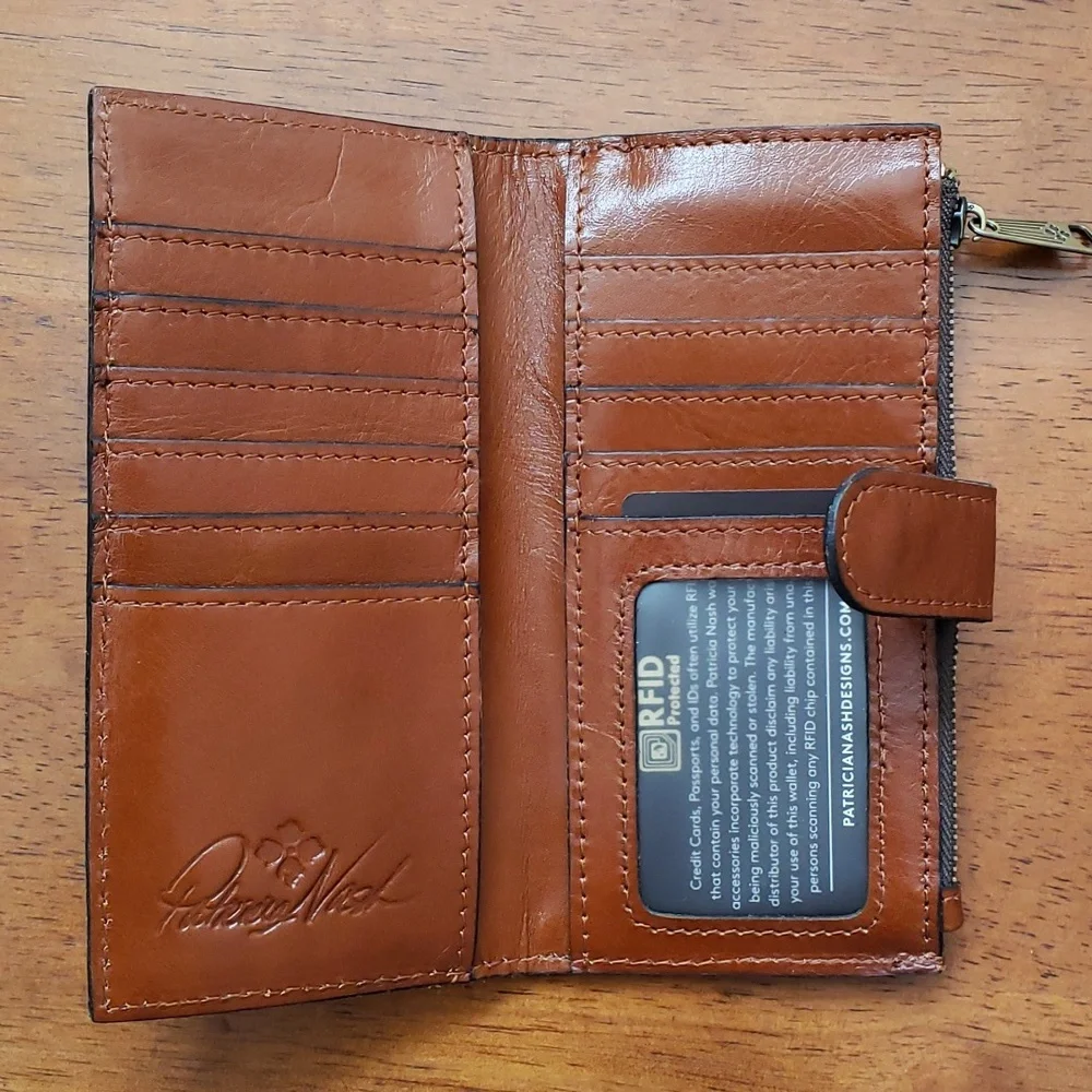 NWOT Patricia Nash 3 piece Leather Set My European Trip